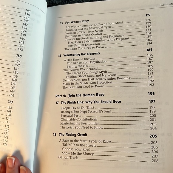 THE COMPLETE IDIOT”S GUIDE JOGGING AND RUNNING PAPER BACK BOOK - Picture 12 of 16